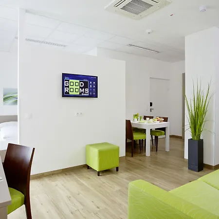 Hotell Good Gmbh 3*