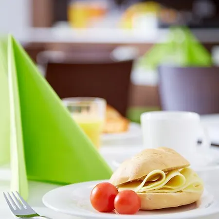 Gmbh冈特拉姆斯多尔夫好客房旅馆 酒店 古特兰斯多夫