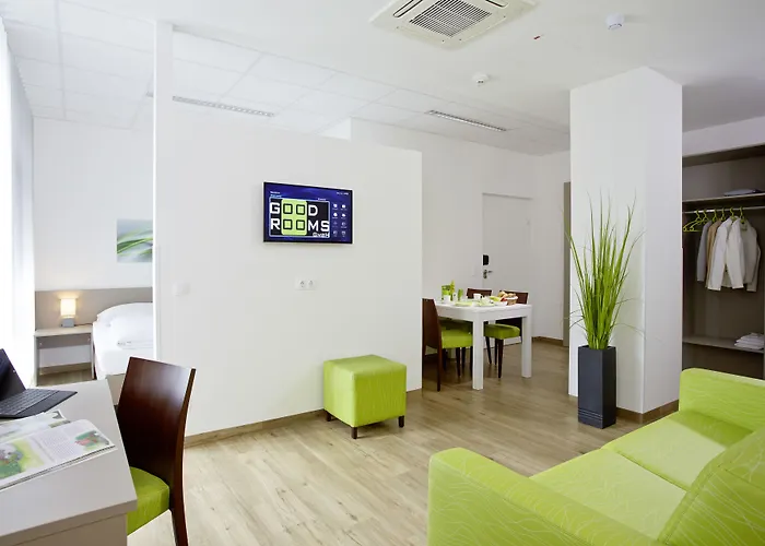 Hotel Good Gmbh 3*